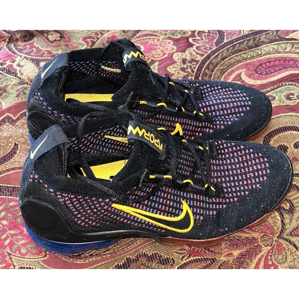 Boys Nike Vapor Max Size 6.5 Youth Women's Nike Vapor Max 8.5 Shoes - Picture 2 of 6